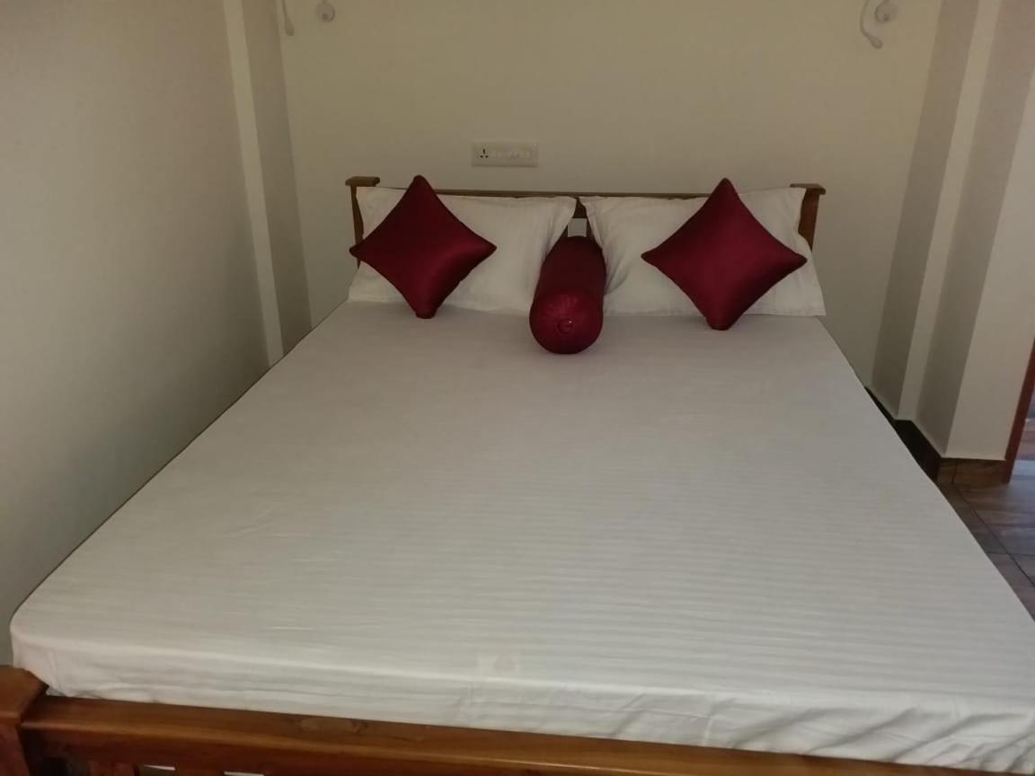 ורקלה Coral Cove Beach Resort מראה חיצוני תמונה