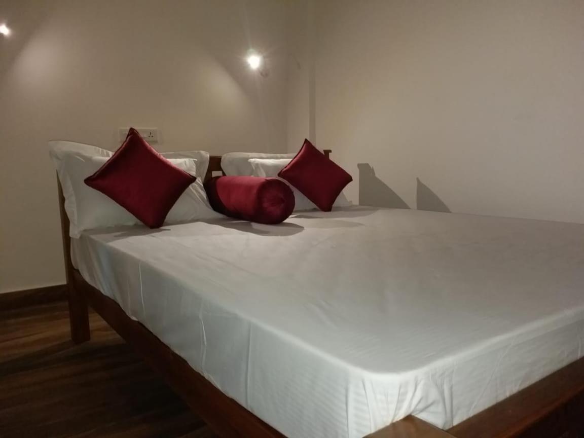 ורקלה Coral Cove Beach Resort מראה חיצוני תמונה